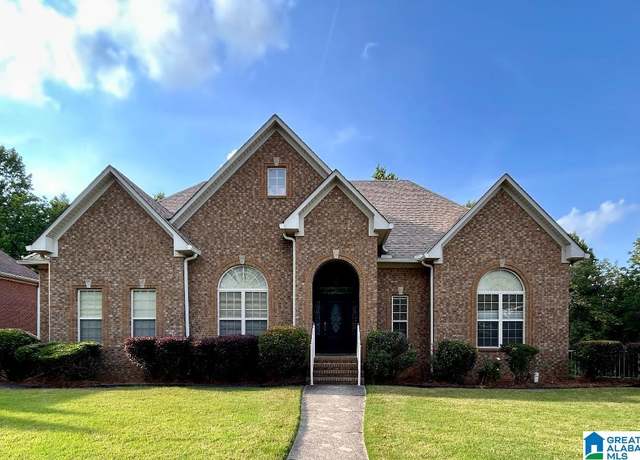 Property at 1819 Calgary Dr, Birmingham, AL 35022, 4 beds, 3.5 baths