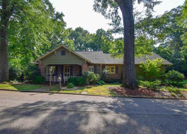 Property at 1538 Bellwood Ln, Northport, AL 35476, 3 beds, 2.5 baths