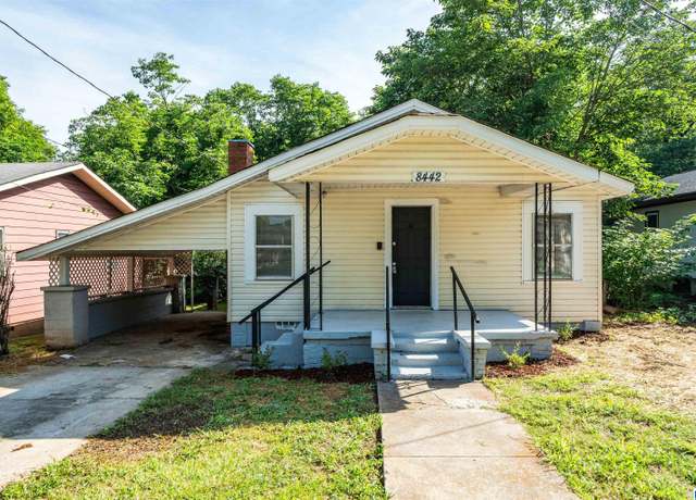 Property at 8442 Thomas Ave, Leeds, AL 35094, 3 beds, 2 baths