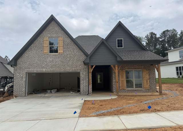 Property at 124 Mcalpin Cir, Pelham, AL 35124, 4 beds, 2 baths