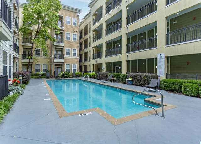 Property at 401 20th St S #322, Birmingham, AL 35233, 3 beds, 2 baths