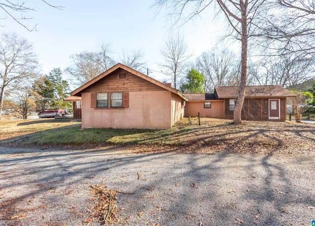 Property at 216 Blue Eye Rd W, Lincoln, AL 35096, 4 beds, 3 baths