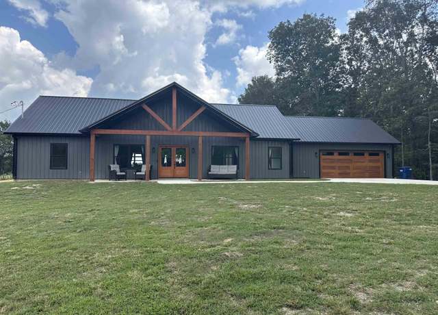 Property at 98 Waterford Way, Jacksonville, AL 36265, 3 beds, 2 baths