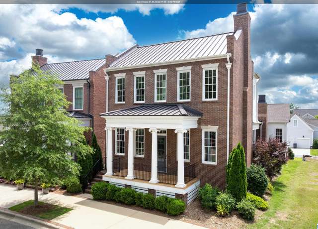 Property at 4391 Village Green Cir, Hoover, AL 35226, 4 beds, 4 baths