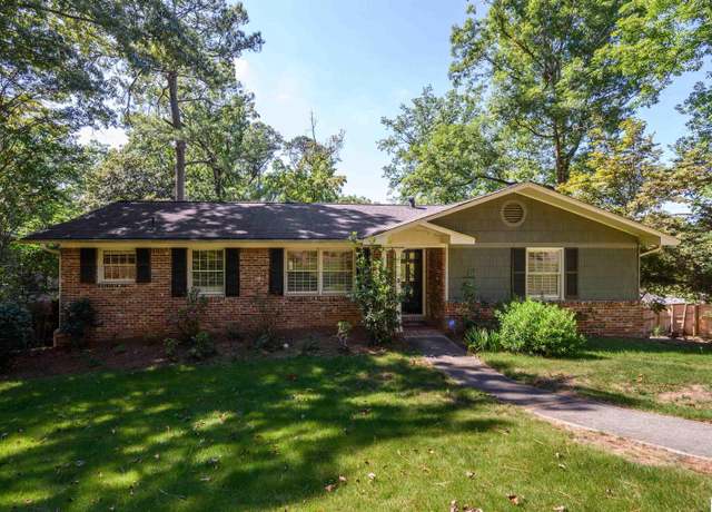 Property at 1426 Overlook Rd, Homewood, AL 35209, 4 beds, 3 baths