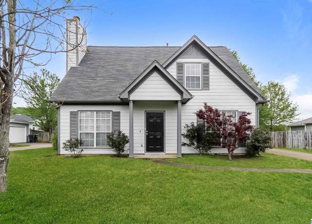 Property at 114 Stone Hill Cir, Pelham, AL 35124, 3 beds, 2 baths
