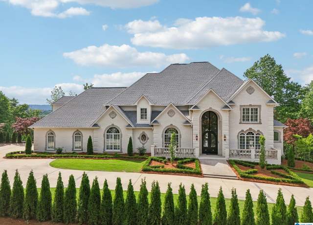 Property at 7016 Founders Dr, Vestavia Hills, AL 35242, 7 beds, 6.5 baths