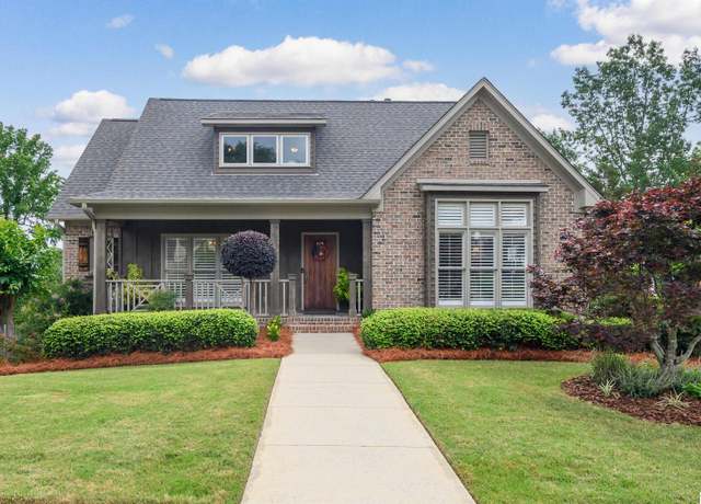 Property at 1149 Hibiscus Dr, Hoover, AL 35226, 4 beds, 3.5 baths