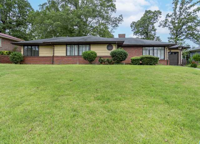 Property at 1023 46th St, Birmingham, AL 35208, 2 beds, 2 baths