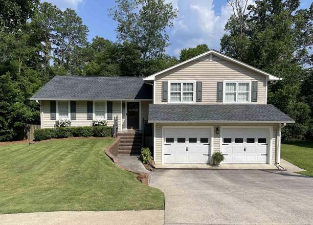 Property at 2295 Rockcreek Trl, Hoover, AL 35226, 3 beds, 2 baths