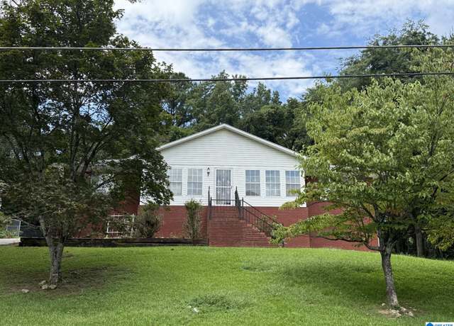 Property at 2316 3rd Way NE, Center Point, AL 35215, 3 beds, 2 baths
