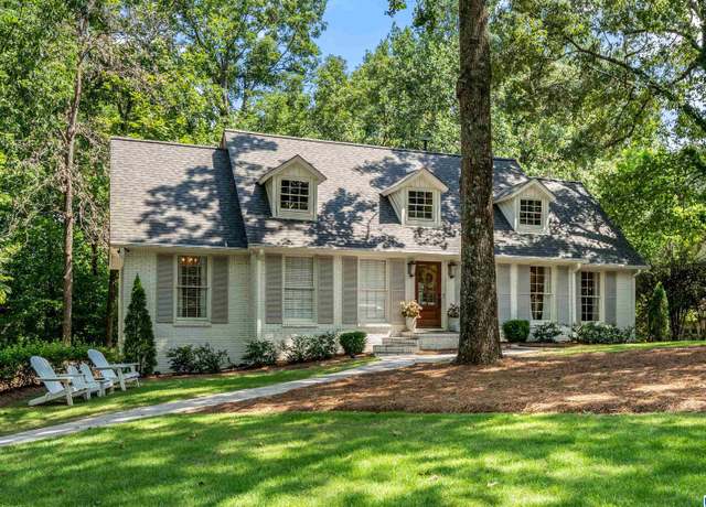 Property at 3409 Old Wood Ln, Vestavia Hills, AL 35243, 4 beds, 3 baths