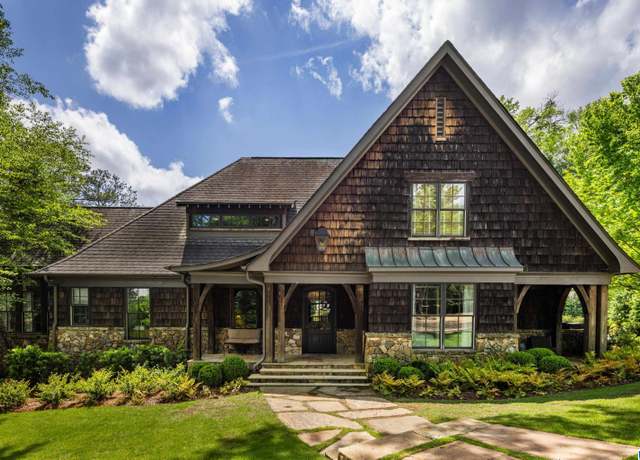 Property at 719 Euclid Ave, Mountain Brook, AL 35213, 5 beds, 4.5 baths