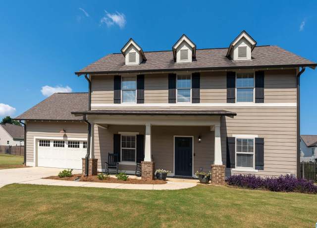 Property at 5181 Cruise St, Trussville, AL 35173, 4 beds, 2.5 baths