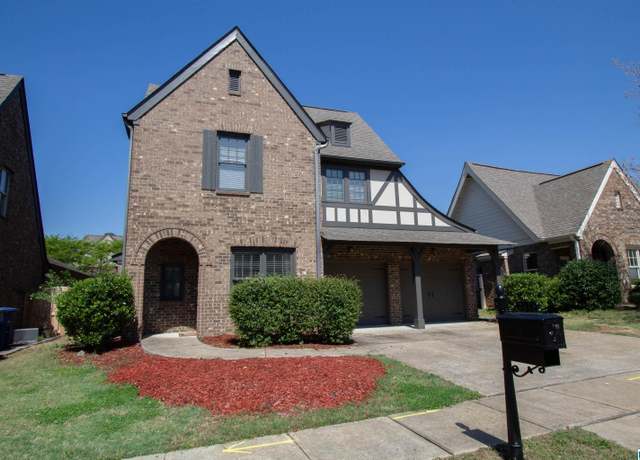 Property at 2125 Chalybe Dr, Hoover, AL 35226, 4 beds, 2.5 baths