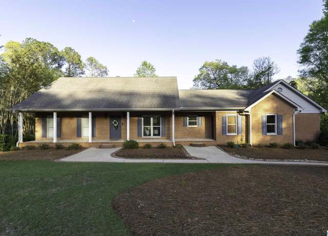 Property at 7645 Windsong Dr, Trussville, AL 35173, 4 beds, 3.5 baths