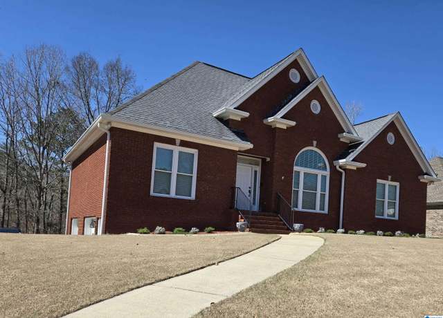 Property at 6220 Dorsett Woods Dr, Mount Olive, AL 35117, 3 beds, 2.5 baths