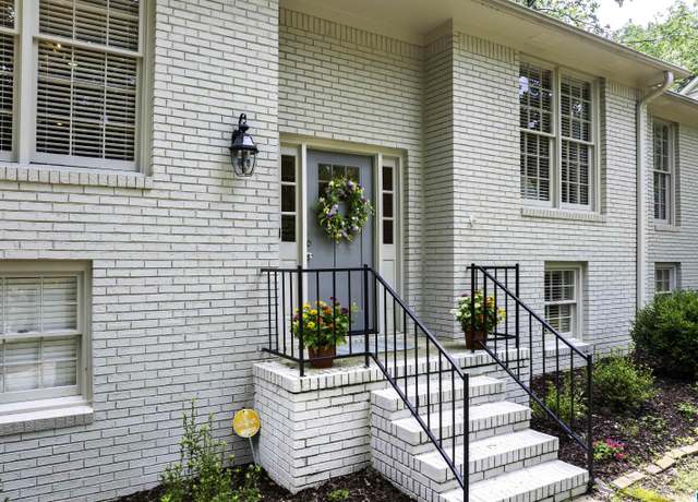Property at 3114 Keystone Dr, Birmingham, AL 35242, 3 beds, 3 baths