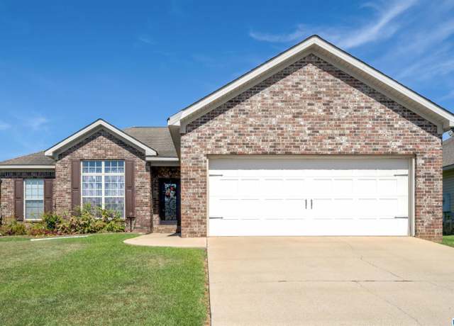 Property at 13812 Providence Pl, Northport, AL 35475, 3 beds, 2 baths