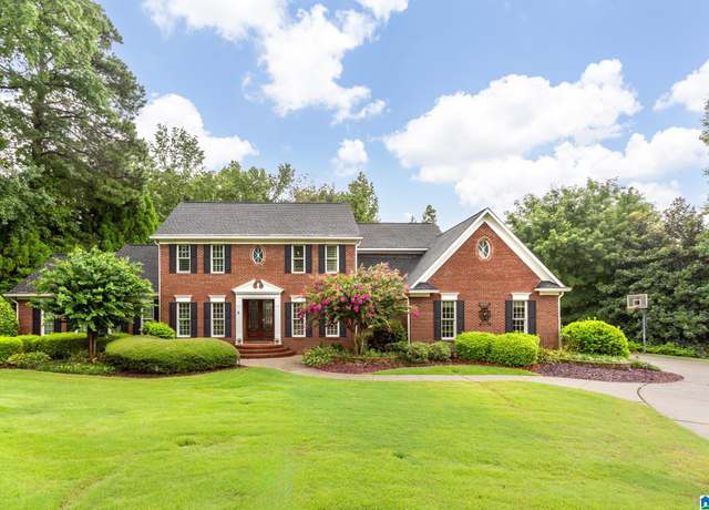 Property at 14 Country Squire Rd, Anniston, AL 36207, 5 beds, 6.5 baths