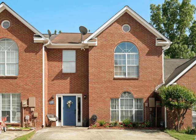 Property at 222 Cambrian Ridge Trl, Pelham, AL 35124, 3 beds, 2.5 baths