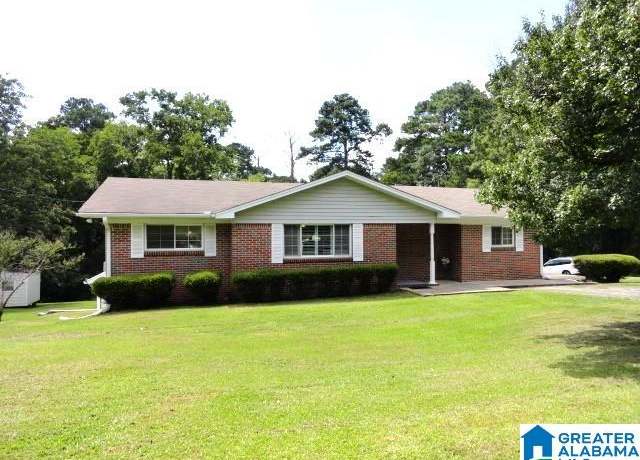 Property at 1142 Oakley Dr, Birmingham, AL 35214, 3 beds, 2 baths