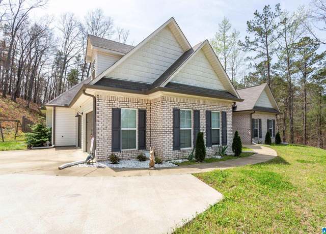 Property at 2295 Lower Lake Dr, Odenville, AL 35120, 4 beds, 3.5 baths
