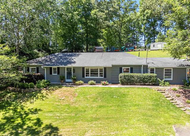 Property at 2304 Teton Rd, Hoover, AL 35216, 3 beds, 2 baths
