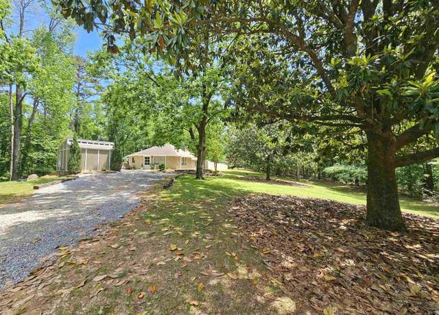 Property at 1105 Newton Rd, Springville, AL 35146, 3 beds, 2 baths