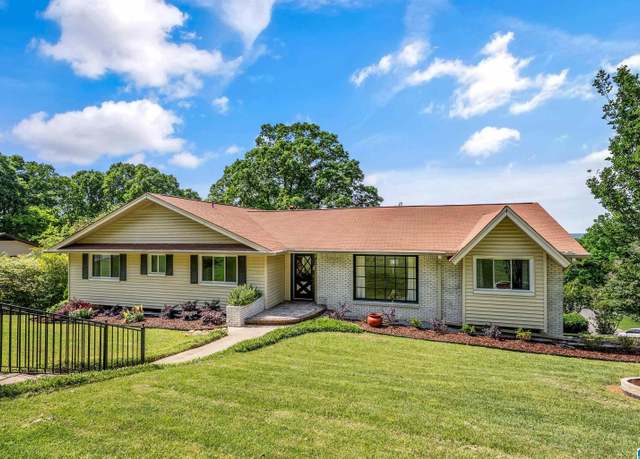 Property at 4920 Clairmont Ave, Birmingham, AL 35222, 4 beds, 3.5 baths