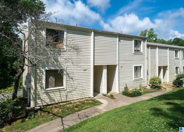 Property at 501 Running Brook Rd #501, Hoover, AL 35226, 2 beds, 2.5 baths