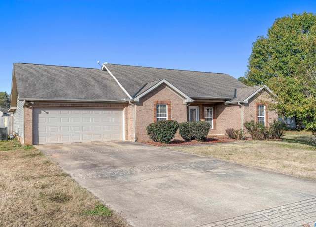 Property at 10781 Plantation Dr, Vance, AL 35490, 3 beds, 2 baths