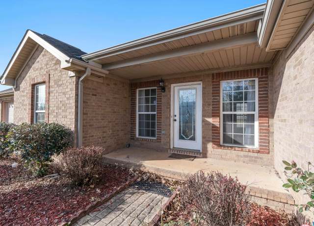 Property at 10781 Plantation Dr, Vance, AL 35490, 3 beds, 2 baths
