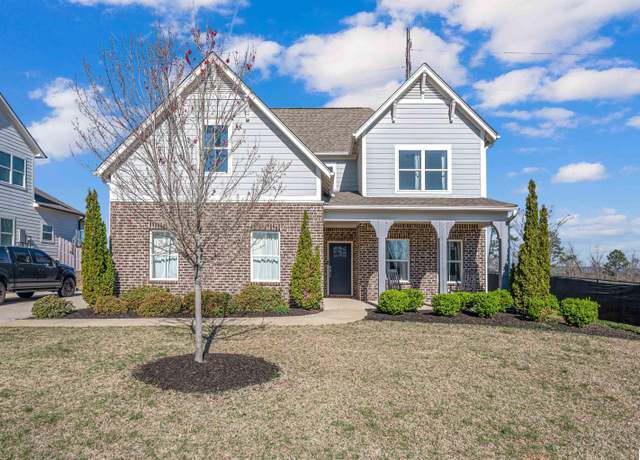 Property at 1041 Camellia Ridge Dr, Pelham, AL 35124, 5 beds, 4 baths