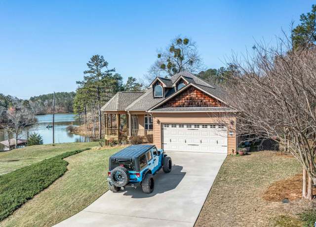 Property at 64 County Road 1024, Clanton, AL 35046, 4 beds, 3 baths