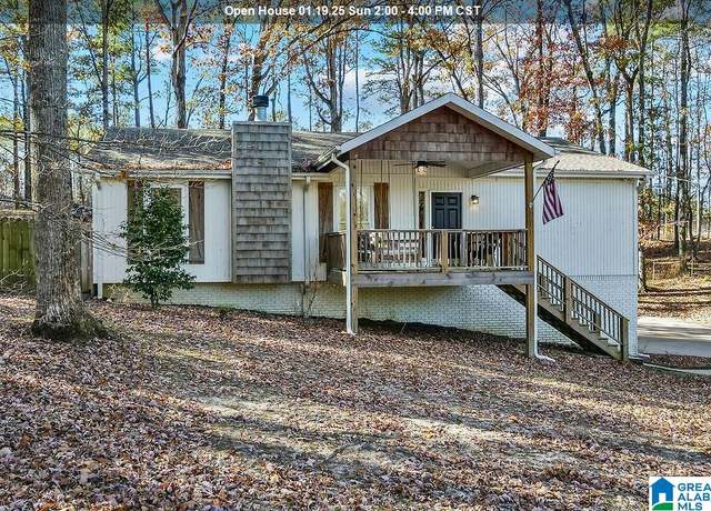 Property at 1226 Dunham Ln, Helena, AL 35080, 3 beds, 2 baths