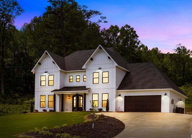 Property at 8396 Trails End Ln, Trussville, AL 35173, 5 beds, 3 baths