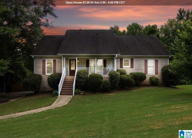 Property at 4025 Laurel Ridge Trl, Trussville, AL 35173, 3 beds, 2 baths