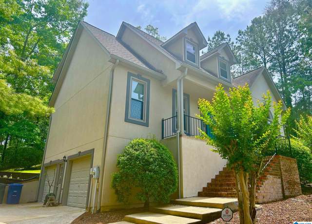 Property at 5808 Willow Lake Dr, Hoover, AL 35244, 5 beds, 4.5 baths
