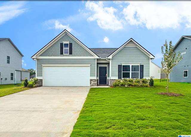 Property at 632 Pine Valley Trl, Columbiana, AL 35051, 3 beds, 2 baths