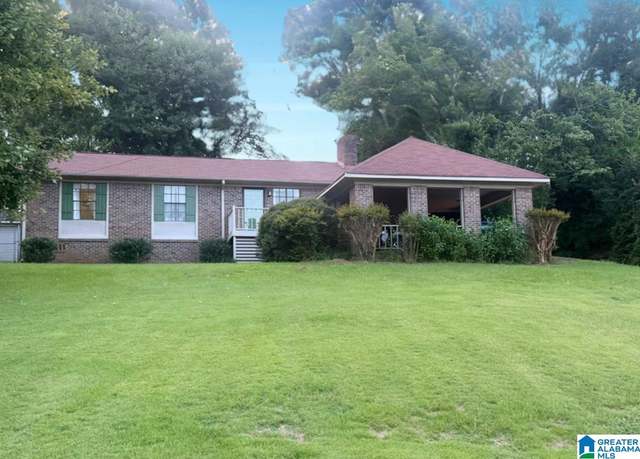 Property at 3304 Saddlewood Cir, Bessemer, AL 35022, 3 beds, 2 baths