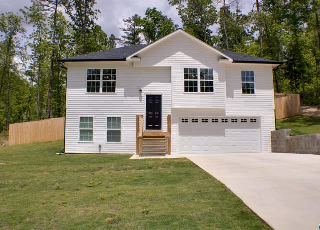 Property at 925 Clark Rd, Jacksonville, AL 36265, 3 beds, 2 baths