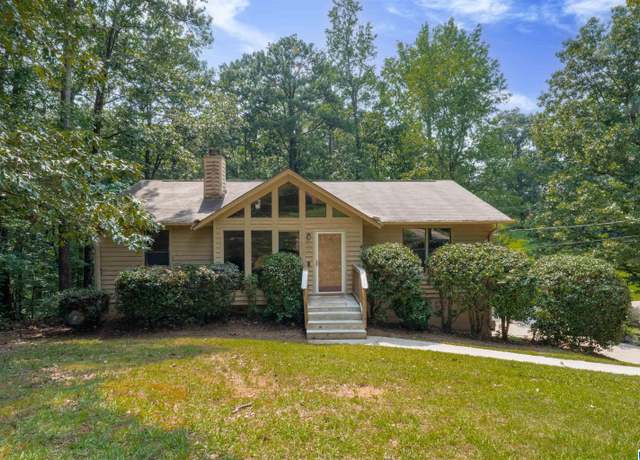 Property at 13462 Douglas Dr, Lake View, AL 35111, 3 beds, 2 baths