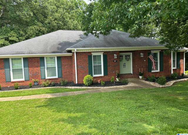 Property at 1019 54th Ave E, Tuscaloosa, AL 35404, 3 beds, 2.5 baths