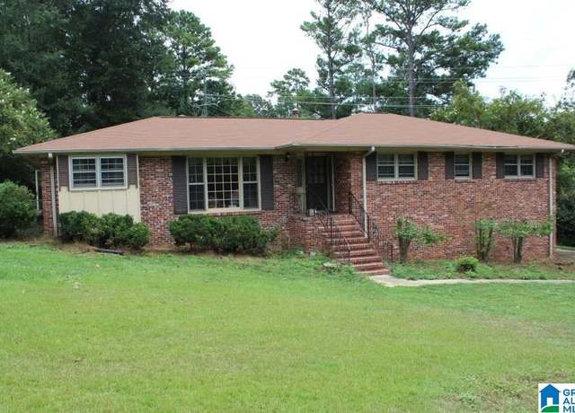 Property at 2841 Vestavia Forest Pl, Vestavia Hills, AL 35216, 4 beds, 2 baths