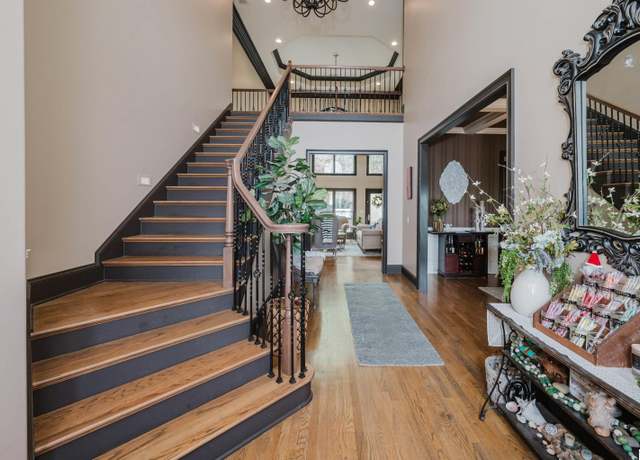 Property at 164 Bridge Dr, Birmingham, AL 35242, 5 beds, 4.5 baths