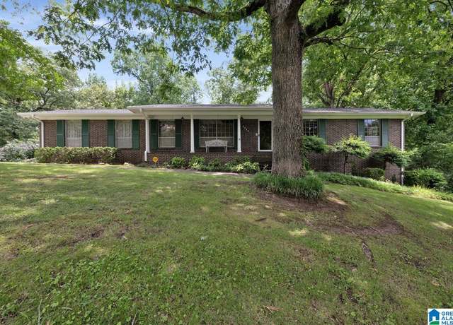 Property at 5420 Pine St, Sylvan Springs, AL 35118, 3 beds, 2 baths