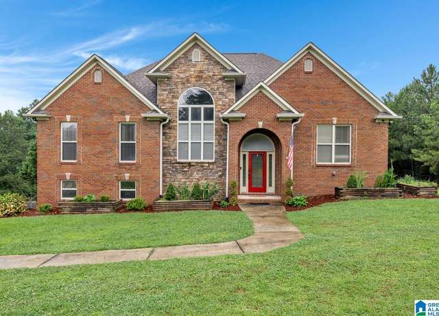 Property at 401 High Pointe Dr, Hayden, AL 35079, 3 beds, 3 baths