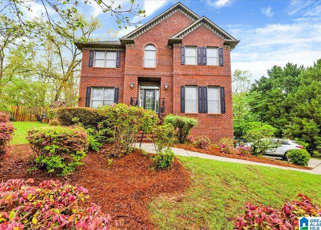 Property at 1417 Oak Park Cir, Hoover, AL 35080, 4 beds, 2.5 baths