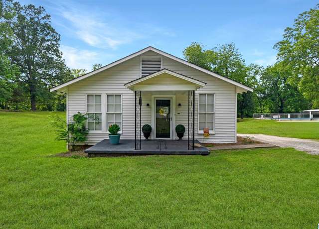 Property at 8099 County Road 59, Verbena, AL 36091, 2 beds, 2 baths
